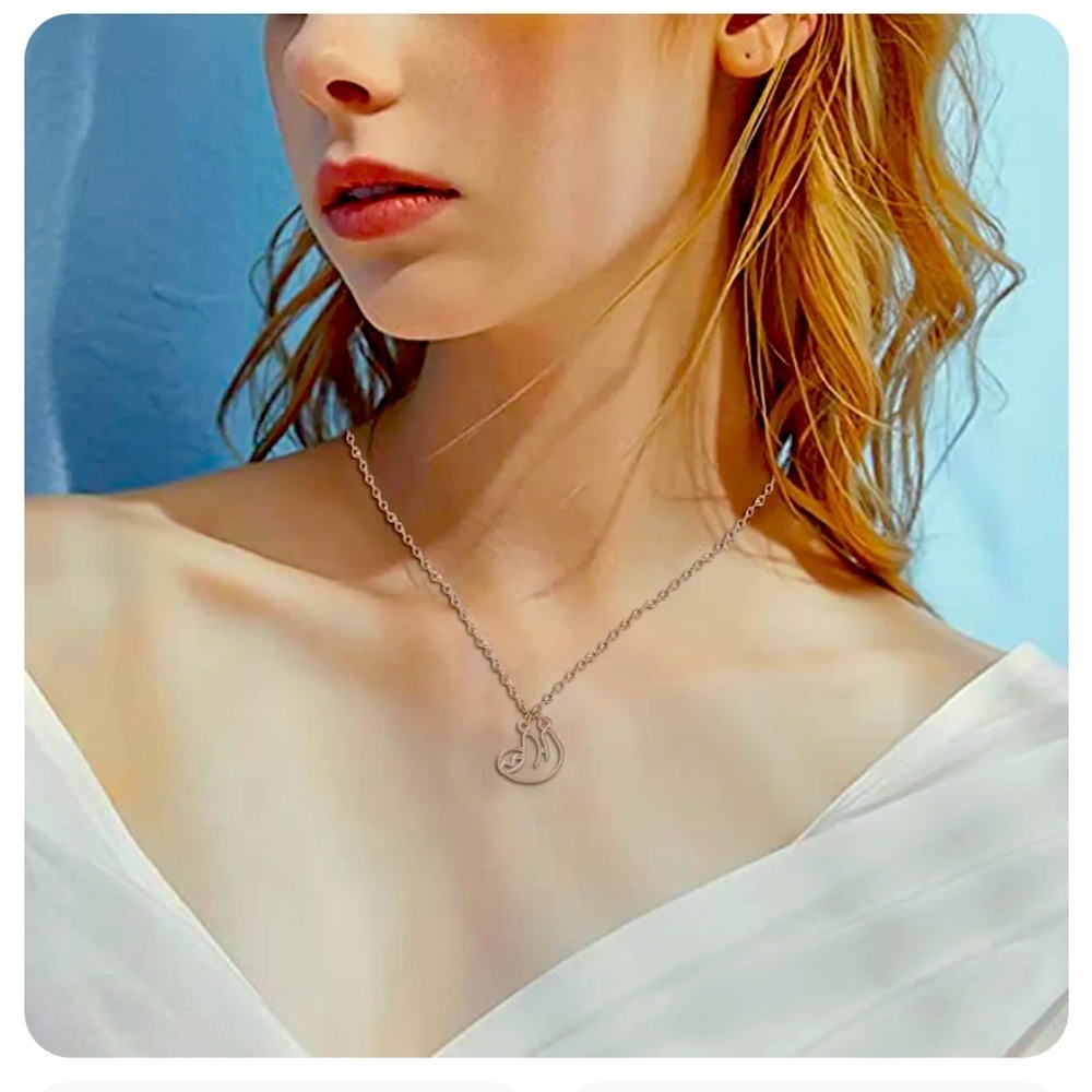 SILVER colored Sloth Necklace PRICE FIRM💥